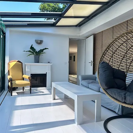 De Luxe Huisboot Villa *