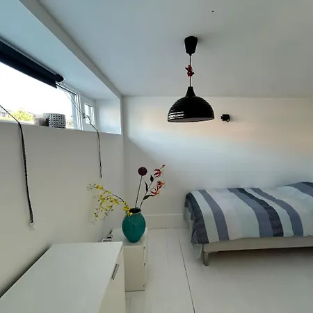De Luxe Huisboot Amsterdam