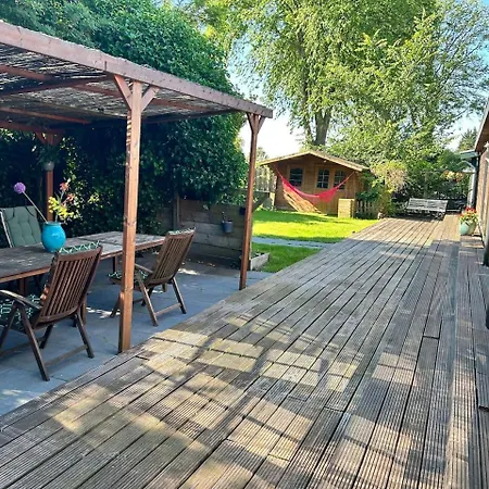 De Luxe Huisboot Villa *